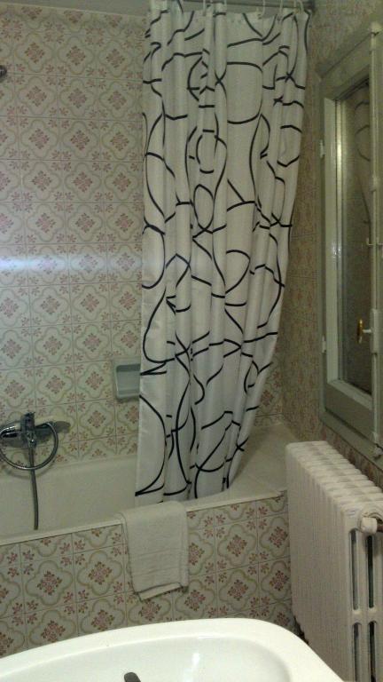 Hotel Peralba Aixovall 部屋 写真